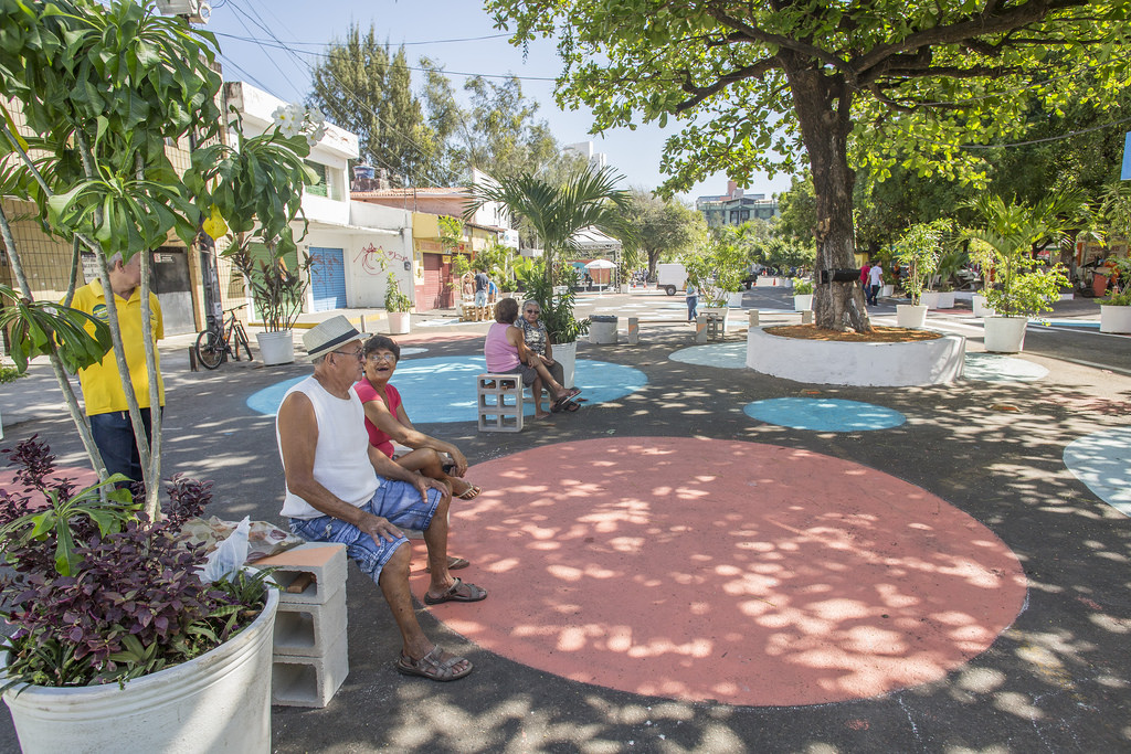 Levante, redes e ruas e Urbanismo tático e intervenções urbanas